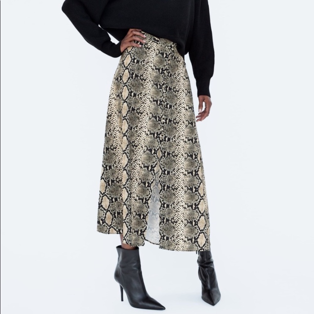 Zara Woman Snake Print Midi Skirt